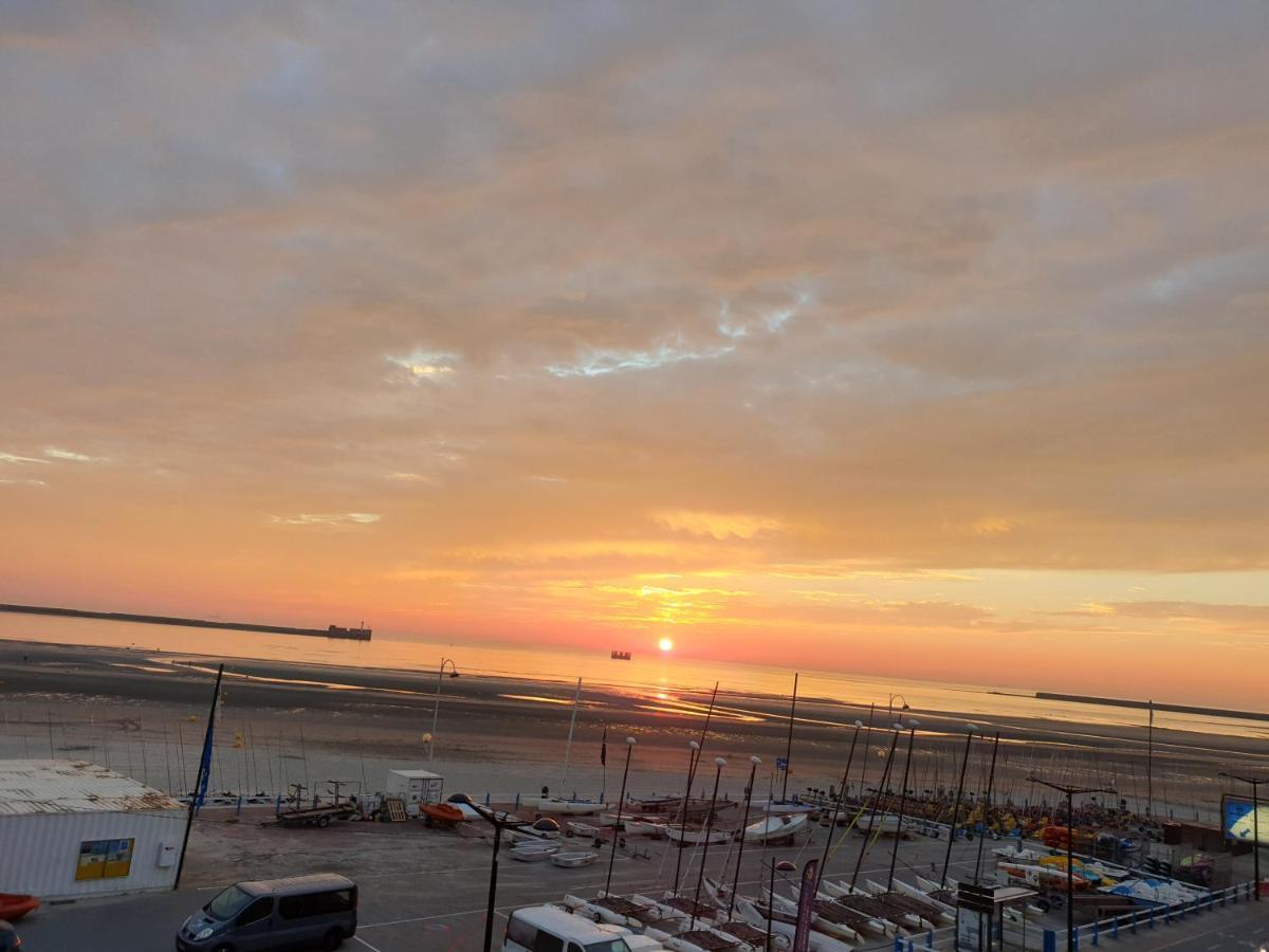 La Vue Sur Mer - Appart Avec Place De Parking Boulogne-sur-Mer Luaran gambar